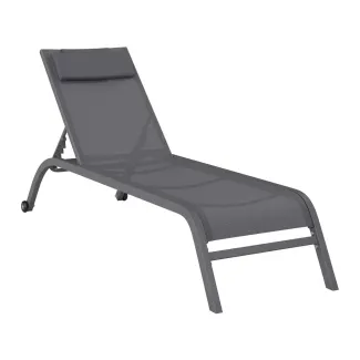 Luca Bessoni Liegestuhl