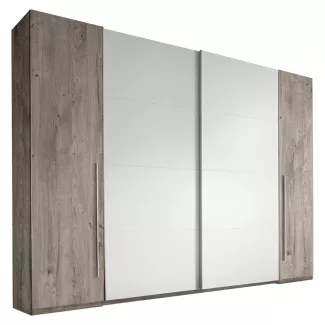 armoire à vêtements